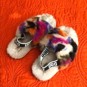 Little girls UGG slippers or sandals